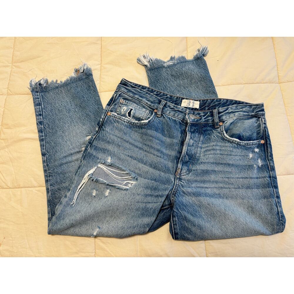 We The Free Maggie Distressed Jeans Size 31
